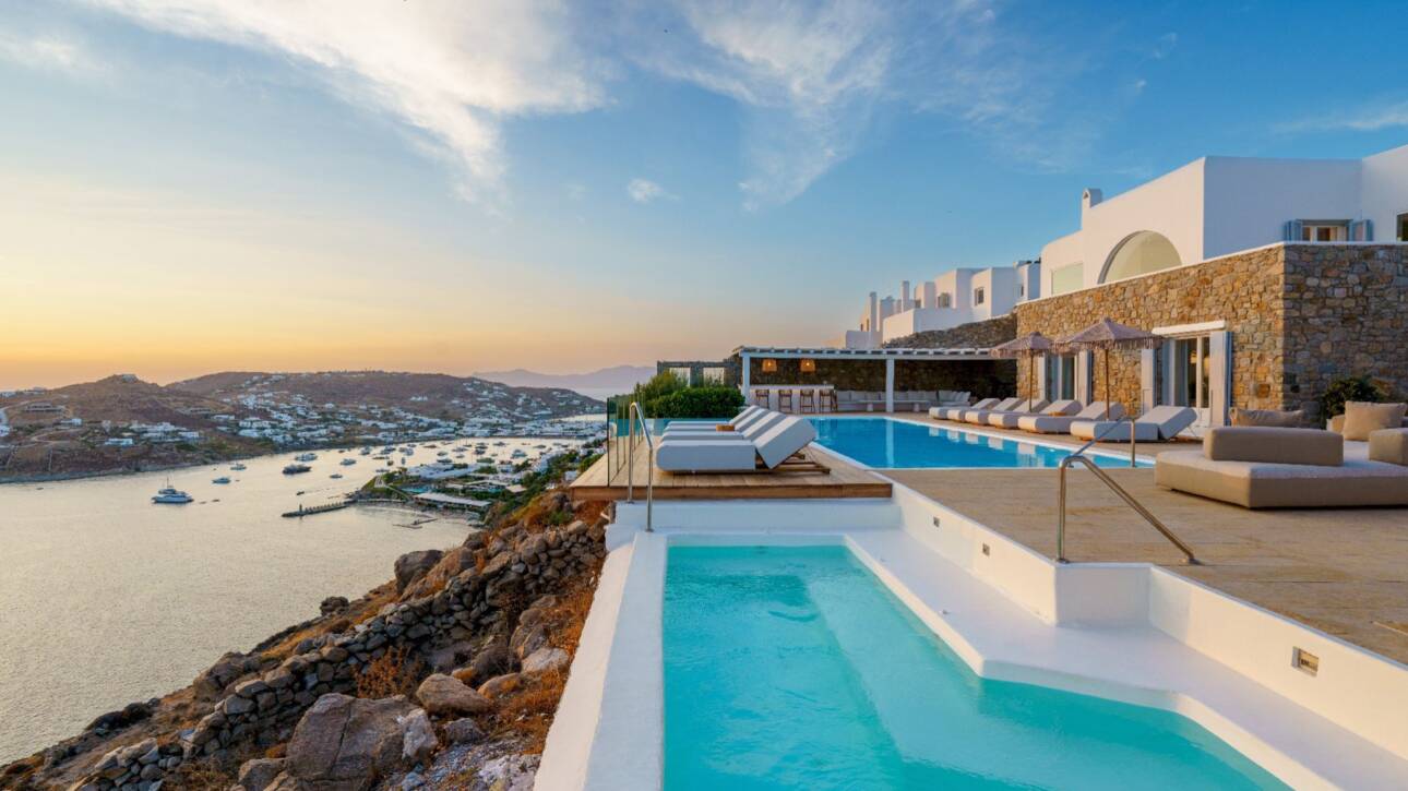 Executive travel solutions with private jet charter greece alongside private jet greece and private flight greece services.