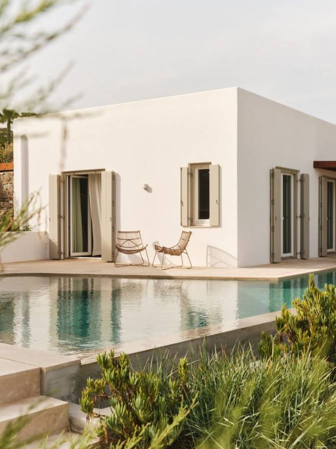 Fine living services destinations ( mykonos 1)