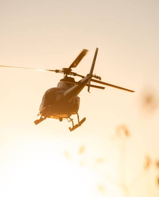fine living services heli santorini