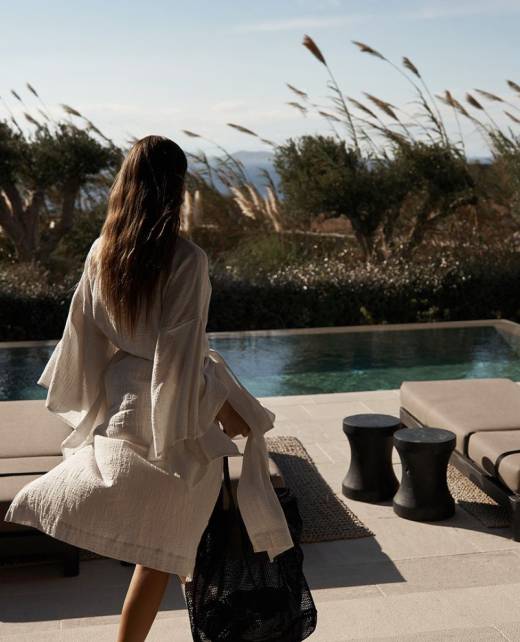 fine living services mykonos (3)